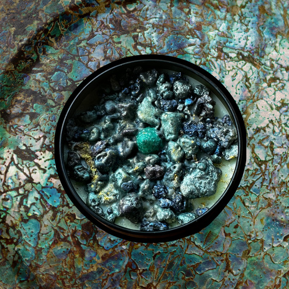 Mermaid Sushi Luxury Wickless Candle: Sea Salt & Orchid Scent - Picture 7 of 10